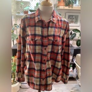 Filson flannel buttondown work shirt. Size XL.